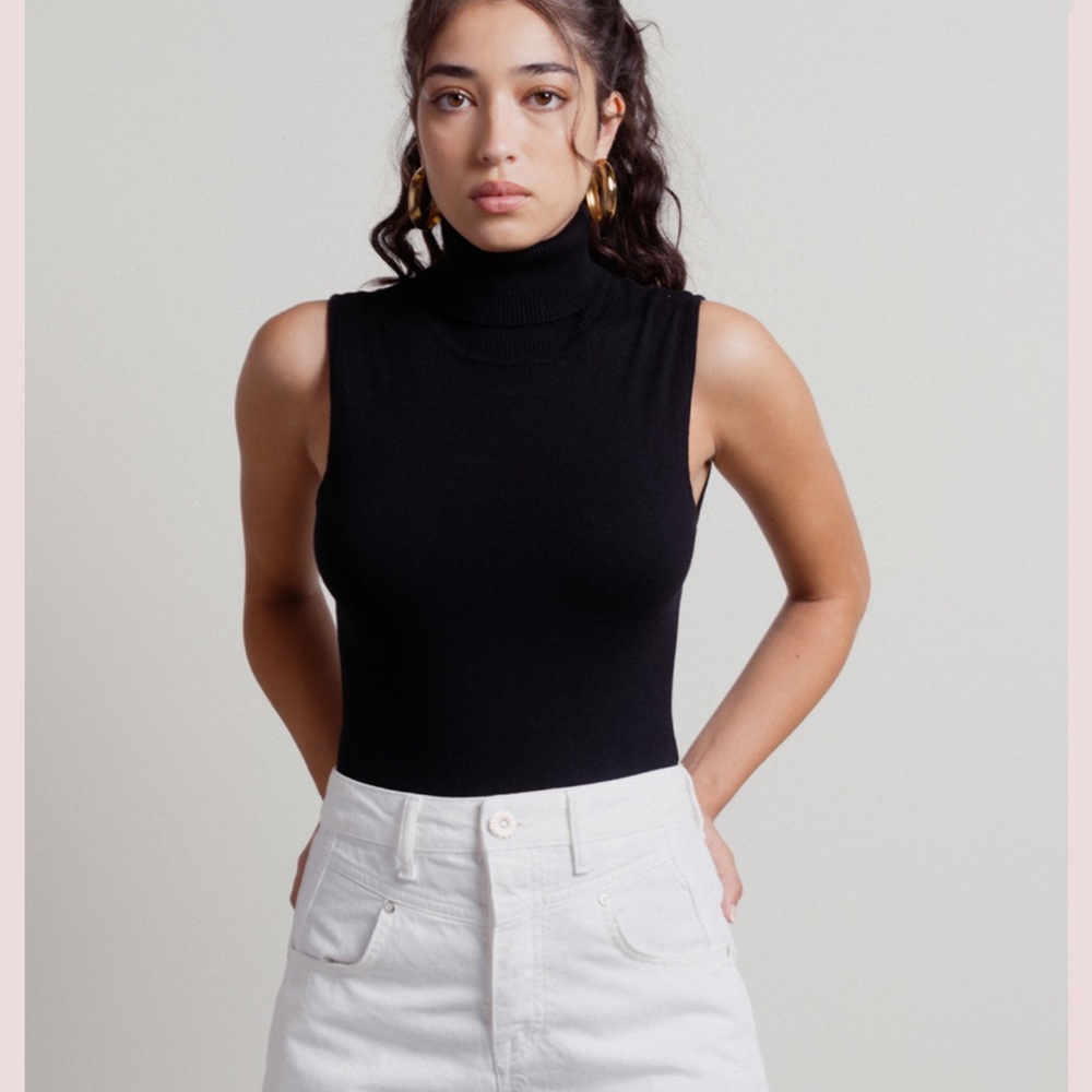 NEW Chocolate Sleeveless Turtleneck